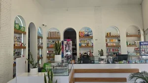 داروخانه دکتر نگین شیدایی 4