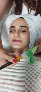 مرکز تخصصی فیشیال ارکیده سفید
