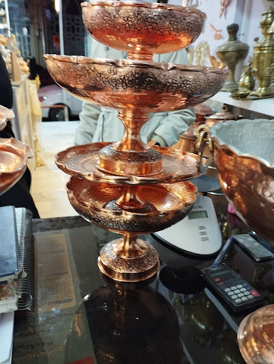 گالری آماتیس