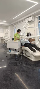 مجموعه پزشکی نشاط (دندانپزشکی)