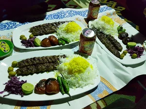 رستوران آذراب