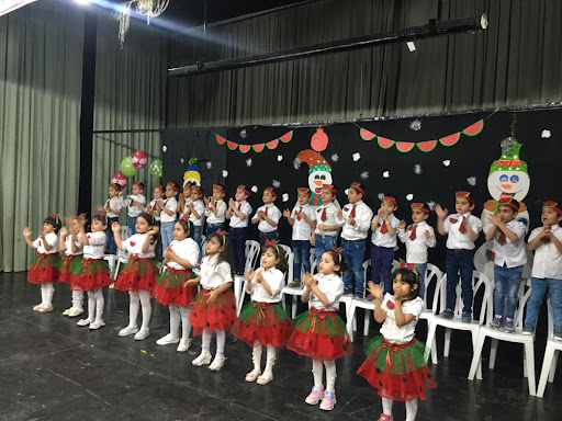 پیش دبستانی غنچه های خندان
