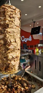 فست‌فود چشنیلی