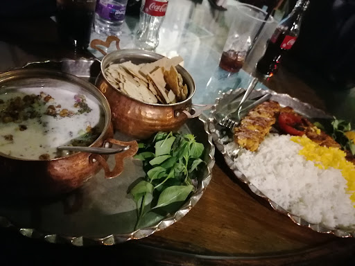 رستوران برگ