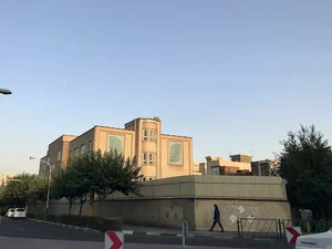 دبیرستان نمونه دولتی دخترانه دوره اول شایسته