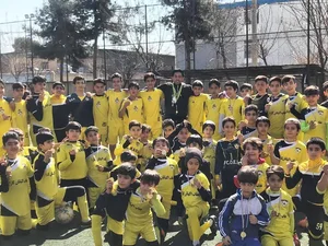 باشگاه فوتبال عقاب اکباتان کارا 4