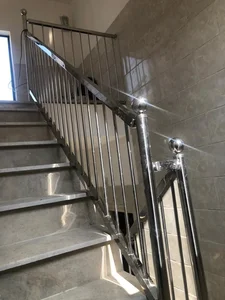 نرده و حفاظ استیل قائم در جیحون 2