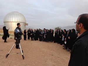 رصدخانه بزرگ لارستان