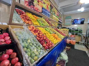سوپر میوه و سبزی دهقان