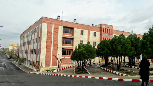 دانشکده مهندسی مکانیک و صنایع