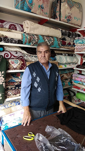 حاج حسین یگانه
