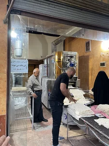نانوایی لواشی خدایی