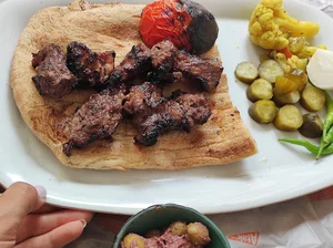 باغ رستوران پارادایس