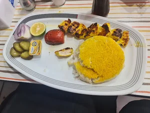 سوئیت رستوران نمونه پویا