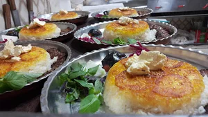 Noon o Namak restaurant