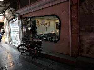 آرایشگاه مردانه باربر 2