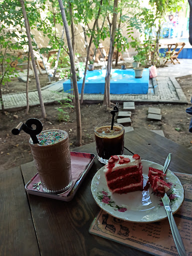 Ebtehaj house