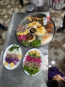 کافه رستوران شب