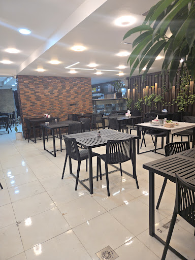 طباخی و دیزی سرای باباکله