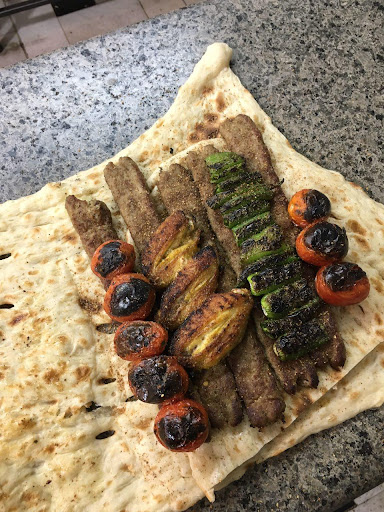 کبابی نیکوگفتار
