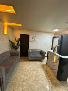 کلینیک پوست و مو آی نور 5