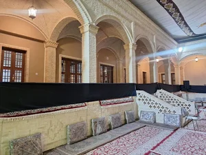 خانه الحیات