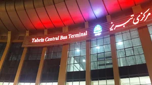 مسافربری جهان گشت مهر تبریز 2