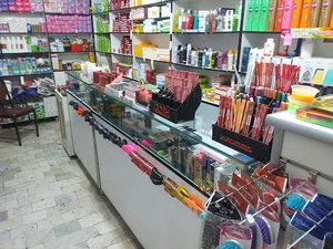 لوازم آرایشی ایرانژاد