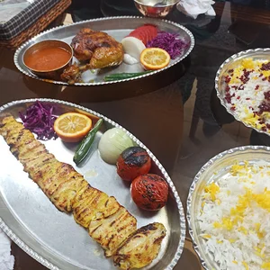 رستوران گیلاس