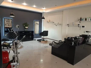 آرایشگاه قیچی پرنده
