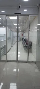ساختمان پزشکان دکتر کریمی