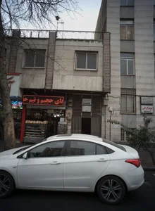 فروشگاه نان و شیرینی