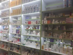 داروخانه دکتر خانمحمد کلخوران 5