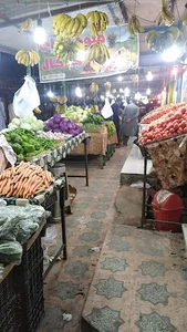 بازار میوه و تره بار