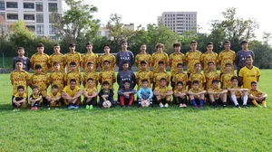 آکادمی فوتبال رسا