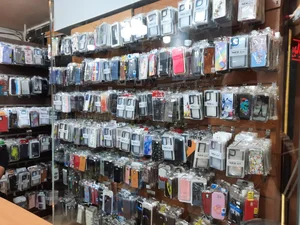موبایل پدیده 4