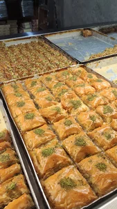 باقلوا علی کیپا پاسداران