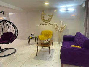 کلینیک تی تی بیوتی