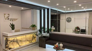 دکتر نازنین کشمیری