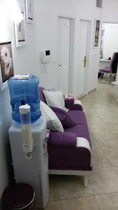 مطب دکتر حبیبی( پوست و مو)