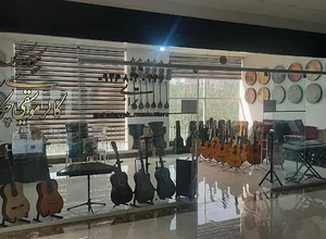 گالری موسیقی چکاوک