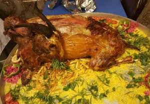اشپزخانه و بیرونبر گل یاس 2