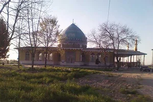 ارزان فروشی و سوپرمارکت برادران منوچهری