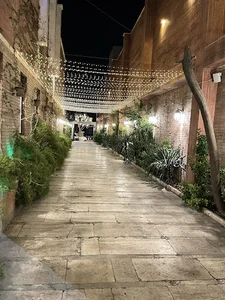 Khane roz Restaurant