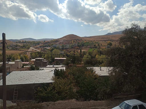 باغ زمان احمدی