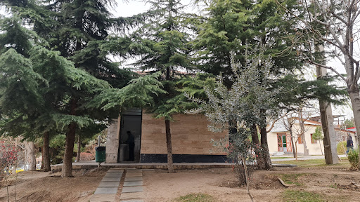دستشویی عمومی