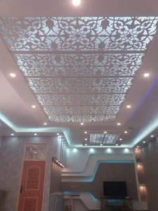 سقف کاذب یونیورس