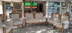 مبل زرین