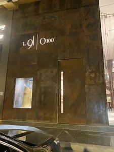 O100