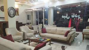 مبل نادر